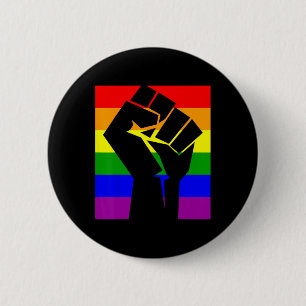 ゲイプライドレジストレスト拳レインボーフラッグLgbtqシャツ 缶バッジ