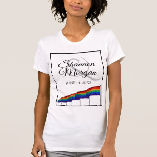 ゲイプライド結婚のレインボーフラッグスTシャツ Tシャツ