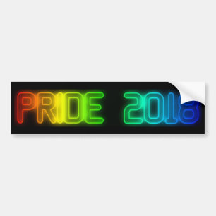 ゲイプライド2018レインボーフラッグLGBTタイポグラフィ バンパーステッカー