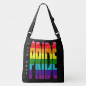 ゲイプライドLGBTレインボーフラッグタイポグラフィLGBTQ クロスボディバッグ (正面)