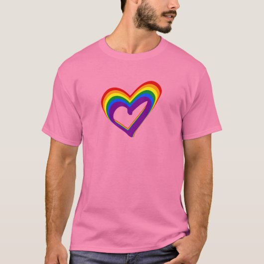 ゲイプライドLGBTレインボーフラッグハートロゴLGBTQ Tシャツ (正面)