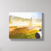 ゲイ鮮やかザー盆地：イエローストーンシカラフルーン キャンバスプリント (正面)