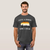 ゲイ ベア プライド セーブ ア ホース ライド ア ベア Tシャツ (正面フル)