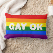 ゲイOKビッグステートメントLGBTゲイプライドレインボー国旗 ランバークッション (ブランケット)