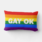 ゲイOKビッグステートメントLGBTゲイプライドレインボー国旗 ランバークッション (裏面)