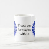 ゲスト歓迎のご滞在に感謝 コーヒーマグカップ (中央)