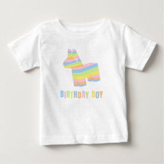 ゲスト・オブ・オナー ピニャータの誕生日男の子 ベビーTシャツ