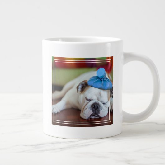 ゲッティイメージ |病気の若い子犬 ジャンボコーヒーマグカップ (右)