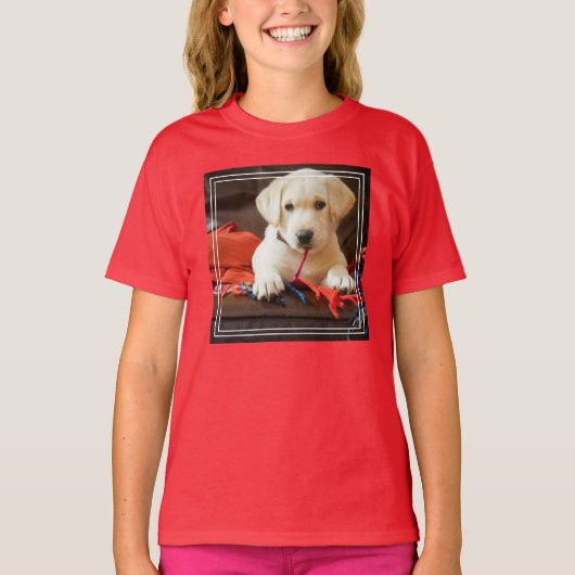 ゲッティイメージ | Puppy On A Sofa Tシャツ (正面)