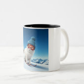 ゲレンデの猫：かわいい肌寒い2トーンのマグカップ ツートーンマグカップ (正面右)