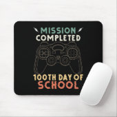 ゲーマーのための日100日の学校のおもしろいゲーマーの学生 マウスパッド (マウス)