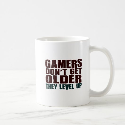 ゲーマーはより古く…なりません コーヒーマグカップ (右)