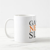 ゲーマーは決して眠りません。 マグ (左)