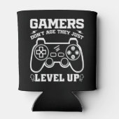 ゲーマーは老けない、レベルが上がるだけ 誕生日ゲーマー 缶クーラー (裏面)