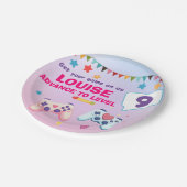 ゲーマーガールカラフルピンクのビデオゲーム ペーパープレート (アングル)