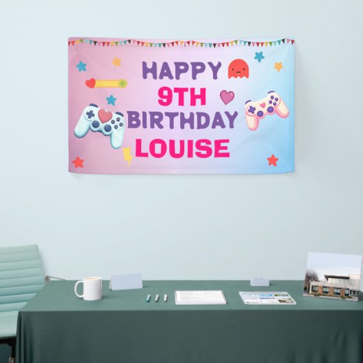 ゲーマーガールカラフルピンクビデオゲーム誕生日 横断幕 (トレードショー)