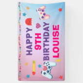 ゲーマーガールカラフルピンクビデオゲーム誕生日 横断幕 (縦)