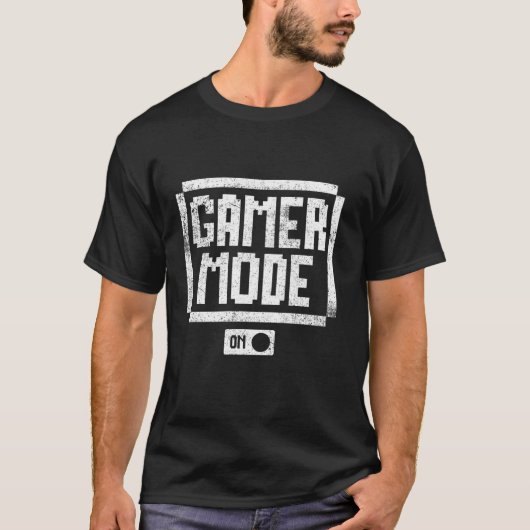 ゲーマーゲーミングビデオゲーム Tシャツ (正面)