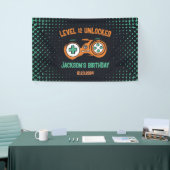 ゲーマーゲームレベルのロック解除された少年の誕生日パーティー 横断幕 (トレードショー)