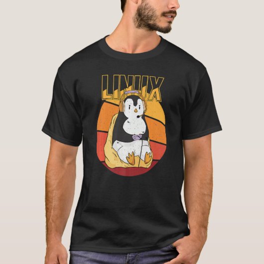 ゲーマーペンギン Linux ルートパーティー オタク プログラマー コム Tシャツ (正面)