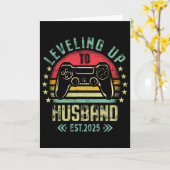 ゲーマー花婿のためのエンゲージメントTシャツ レベルアップして夫に カード (黄色い花)