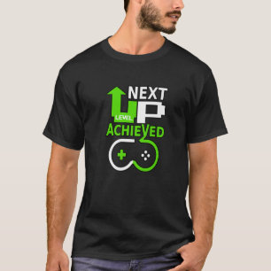 ゲーマー誕生日デザイン、次のレベルのレベルアップ達成 Tシャツ