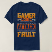 ゲーマー論理ボタンのビデオを押すのが難しい Tシャツ (デザイン正面)