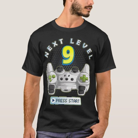 ゲーマー9誕生日次レベル9ゲームコントローラー Tシャツ (正面)