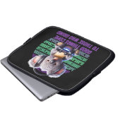 ゲーマー・コアラ来ー – 挽く人に良い事 ラップトップスリーブ (正面下部)