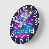ゲーマー 遊んで勝つ ラウンド壁時計 (傾斜)