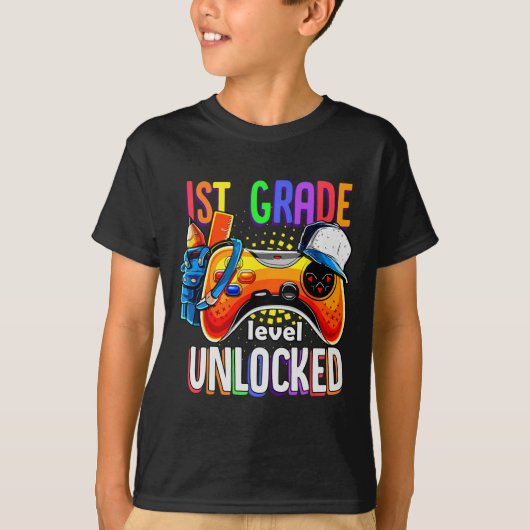 ゲーマーCkトゥースクールゲームパッド 最初の小学校1年生 Tシャツ (正面)