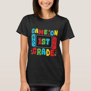 ゲーマーCk学校1日目グレードのチーム1年生 Tシャツ