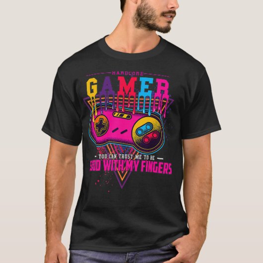 ゲームおたくビデオゲームギークゲーマおもしろいー Tシャツ (正面)