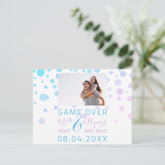 ゲームおもしろいオーバー日の白い写結婚真を保存 ポストカード (スタンド正面)