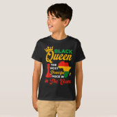 ゲームのジュネットの黒いクイーンチェスの強力な作品 Tシャツ (正面フル)