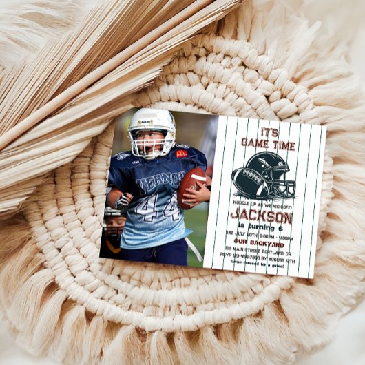 ゲームの時間だ！サッカーの誕生日の子供たちをキックオフ 招待状