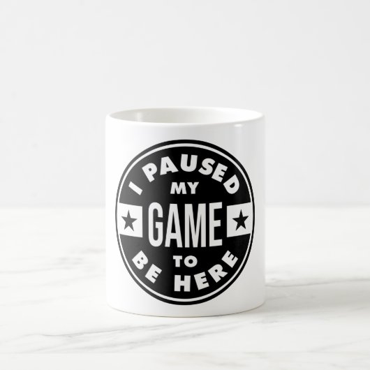 ゲームを中断してここに来た コーヒーマグカップ (中央)