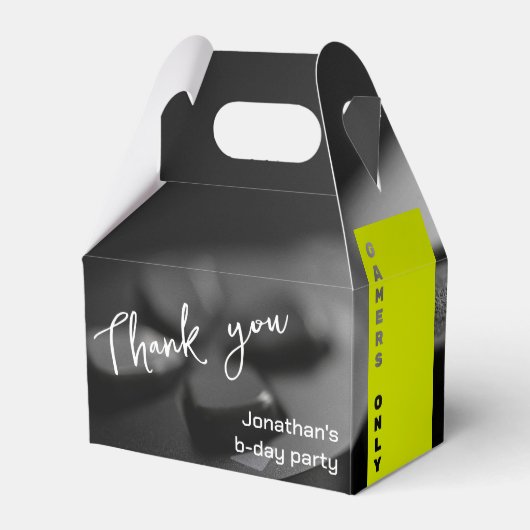 ゲームオンゲーマーパーソナライズされた誕生日レベルアップ フェイバーボックス (裏面サイド)