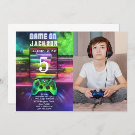 ゲームオン、ボーイビデオゲーム誕生日写真 招待状