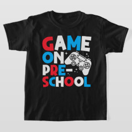 ゲームオン 幼稚園児向け 面白い誕生日ボーイ ゲーム Tシャツ