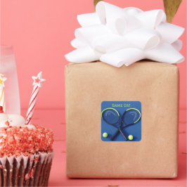 「ゲームオン」青いラケットとボールテニス スクエアシール