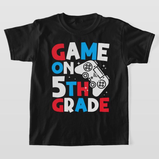 ゲームオン 5年生 面白い誕生日少年 ゲーマー大好き Tシャツ (レイダウン)