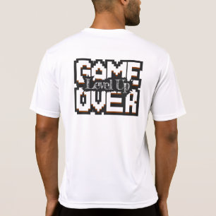 ゲームオーバー、レベルアップ: ピクセル化されたレトロゲームの世界 Tシャツ