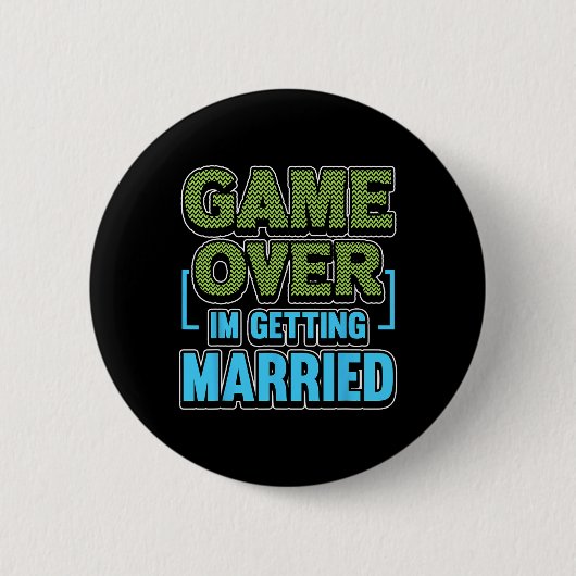 ゲームオーバー 結婚するよ 花婿  缶バッジ (正面)