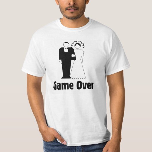 ゲームオーバー。結婚の結婚おもしろいTシャツ Tシャツ (正面)