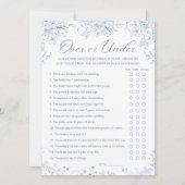 ゲームカードの下の何か青いブライダルシャワー 招待状 (正面)