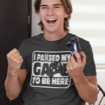 ゲームゲーマーTシャツを一時停止 Tシャツ<br><div class="desc">このデザインはパーソナライズされた、写真や文字を変更して提供される領域にあってもよい。またカスタマイズは、このテンプレートをカスタマイズしクリックて、を選択してさらに背景の色を削除または変更したり、文字を追加したり、文字の色またはスタイルを変更したり、文字のみのデザインの画像を削除したりすることで可能です。このもし商品はデザインを別の商品に移すオプションがあり、必要に応じてデザインを調整しもして下さい。colorflowcreations@gmail.comで連絡は、このデザインを別の製品で使用するもしか、サポートが必要な場合は、ページの上部にあるチャットオプションを使用する。www.facebook.com/colorflowcreations、www.instagram.com/colorflowcreations、www.twitter.com/colorflowart、後を追およびwww.pinterest.com/colorflowcreationsで自分のデザインや自分の情報を見る。</div>