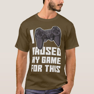 ゲームコンソールのビデオゲーム一時停止 Tシャツ
