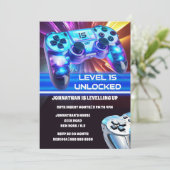 ゲームコントローラのビデオゲームのネオン任意の年齢ギーク 招待状 (スタンド正面)