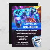 ゲームコントローラのビデオゲームのネオン任意の年齢ギーク 招待状 (正面/裏面)